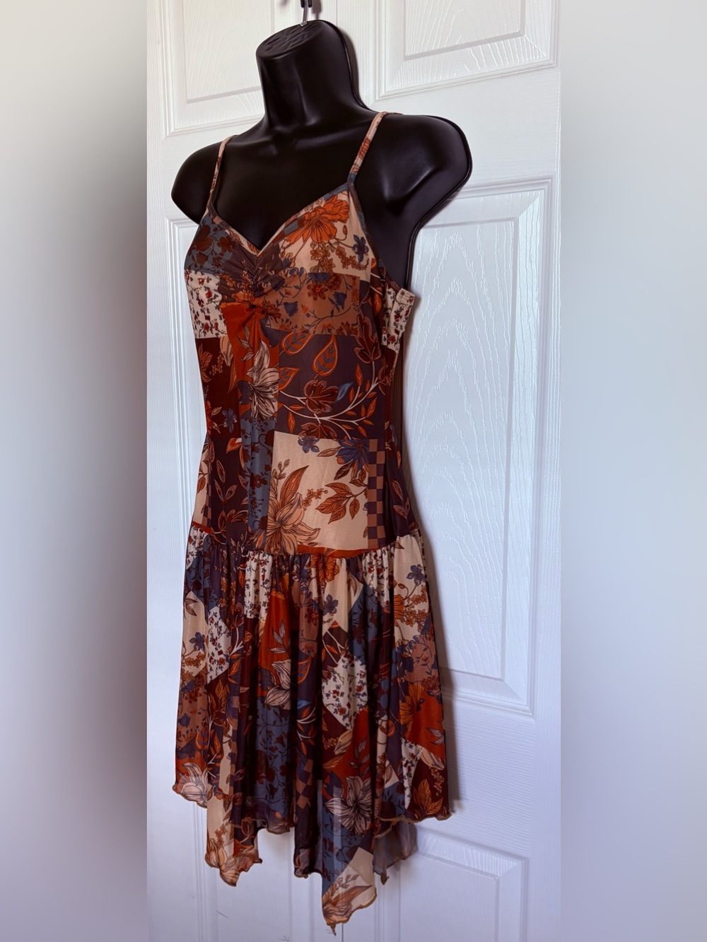 Floral Patchwork Sundress - Picture 3 of 8